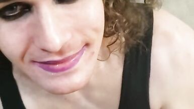 Femboy Hooters Server Deepthroats Customer's Dick - 10 image