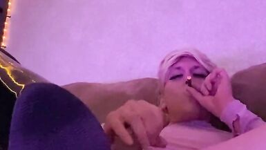 A Very Thick PAWG Smoking... - 7 image