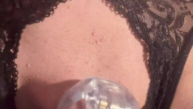 Late night bussy play - 1 image