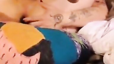 Foxy Jenny elm busts a load like a rocket on Christmas - 9 image