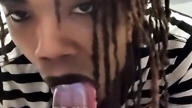 Sissy Ladyboy Tavaius - 4 image