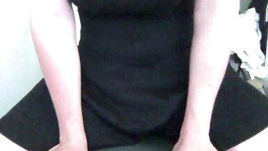 Big Titty Trap Rides Dildo In Front of Random Men - 3 image