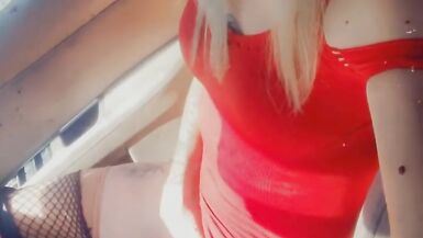 Pretty Trans Rubs her Clitty in Public - 14 image