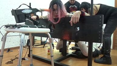 ALEXANDRA MIRET sad 14 - 1 image