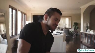 Petite titties t-girl Korra Del Rio pumping boys gaping gazoo - 4 image