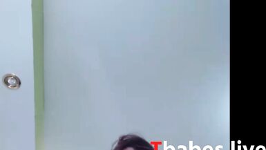 Excellent Tbabe Shows Her Hawt DickMasturbating - 6 image