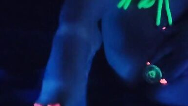 Slavery by Blacklight. Self Rigging Montage - 5 image