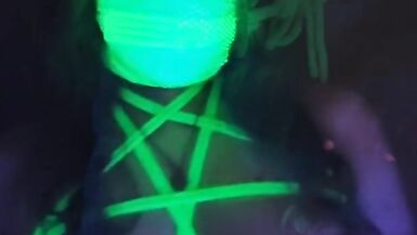 Slavery by Blacklight. Self Rigging Montage - 6 image