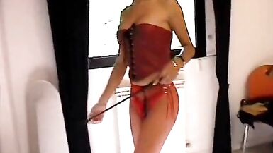 TS wife with balls cheats on spouse in three-some sc 01 - 3 image