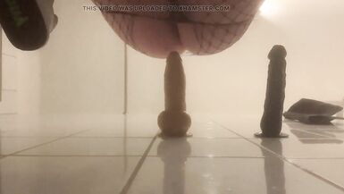 Jessy's Large Bath Bouncing - 9 image