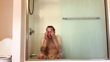 Lady-Boy boi cleaning up after being used and then lotioning - 8 image