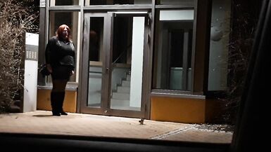 Sextoy and gag in public on the doorstep - 5 image