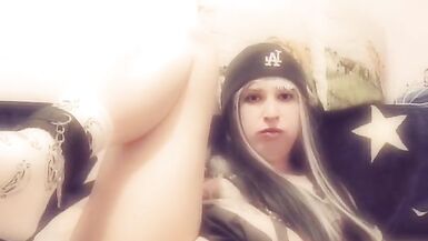 Bonnie bonks her arse and cums in convulsions - 3 image