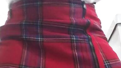 Patty crossdresser cum in close up - 5 image