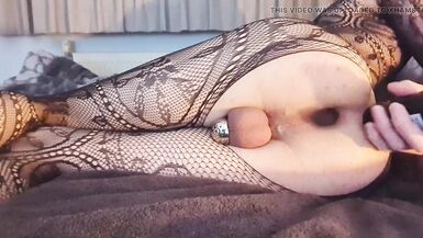 Ilandis in a chastity thong has joy with her backdoor, masturbates with an artificial penis - 9 image