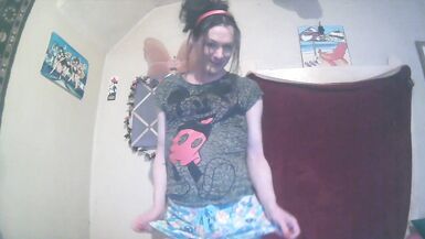 try on haul pajama shorts with millie! - 9 image