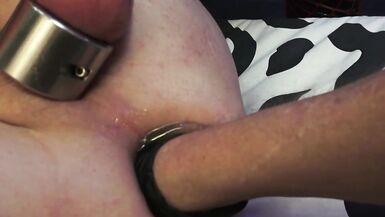 Lumina acquires played with several Dildos and then receives fisted by Sir Rob - 6 image