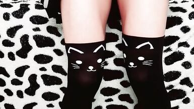 crossdresser masturbating and cum - 3 image