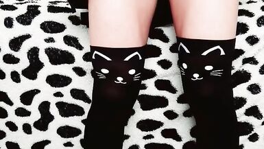 crossdresser masturbating and cum - 4 image