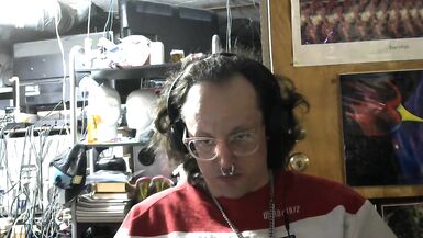 im playing episode games saints row on twitch sfw - 3 image