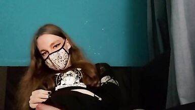 Cute trans cutie jerks off and shakes during the time that cumming - 6 image