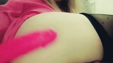 Sissy floozy banging her anal opening with large sex tool - 13 image