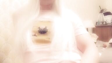 Hawt Bonnie sweetly masturbates anal and cums - 4 image