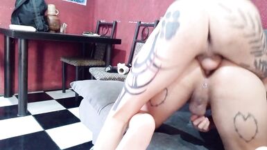 Pumping my trans girlfriend on the daybed - 13 image