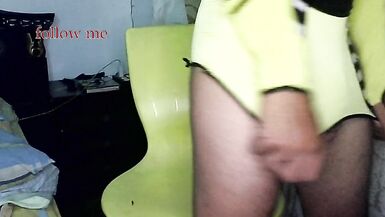 Hermosa travesti en web camera - 4 image