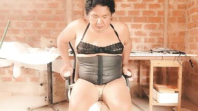 tranny performs prostate spunk fountain by massaging inside her wazoo with bottle, transsexual prostate chec - 13 image