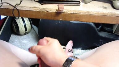 24/7 serf acquires permission from Slavemaster to cum foot feet fetish - 14 image