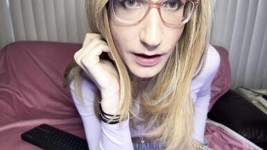 Trans Humiliatrix Feet and Spit Worship - 10 image