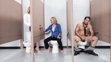 Trans Gals - Winter XX Doll And Dante Colle Double Permeated Chloe Temple In The Baths - 2 image