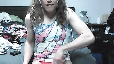 Crossdresser Sissy Floozy Allie Dresses Edge and Cums - 6 image