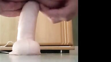 fresh thick 22 cm lengthy vibrating cock destroys my chocolate hole - 8 image