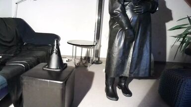 perv rubbercoat latex bessy huge marital-device riding - 1 image