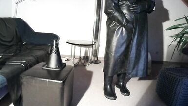 perv rubbercoat latex bessy huge marital-device riding - 2 image