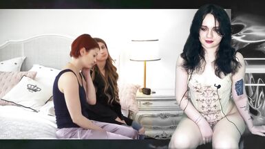 Beauty Reacts to Hermaphrodite Porn (English Subtitles) - 4 image