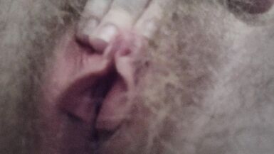 Shaggy Nonbinary Love Tunnel with Large Clitoris Tries to Edge but Fails - 12 image