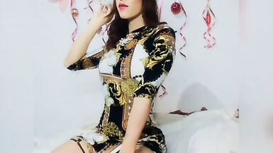 I DISCOVER A CHRISTMAS PRESENT ALLISON AILYN TRANS FROM COLIMA - 11 image