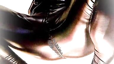 Latex Sissy Female-Dom - 5 image