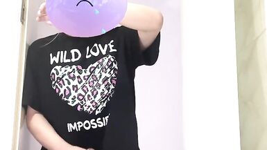 Crossdresser Rock Meow Masturbating in 20cm platform heels and ebon hose - 6 image