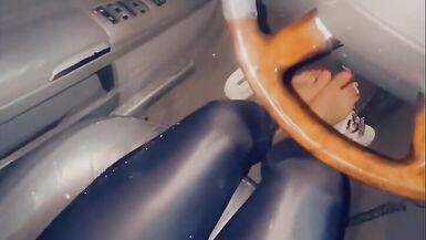 Large Milk Sacks Shiny Leggings Tease - 6 image