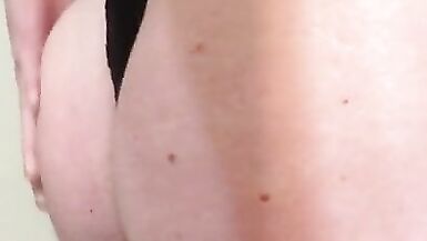 Yummy555 in hot strap