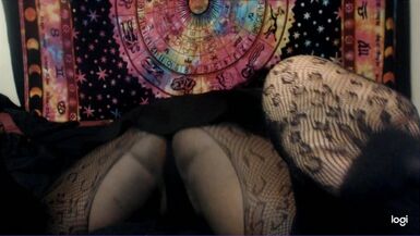 Shemale Hentai mamma jerking Her Girlcock - 1 image