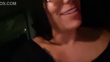 chupei o pau do casado no estacionamento do shopping - 9 image