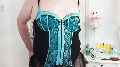 Tv cumslut Nottstvslut in hot underware and nylons