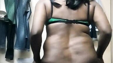 Thick vegetable fuck - 6 image