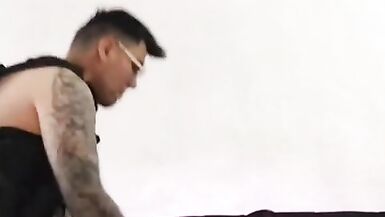 MY GIRLFRIEND GIVES ME A ORAL-SERVICE AS A SOAKED GIFT - 15 image