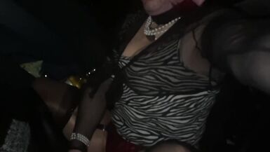 criusing the starting of sissy sandra - 12 image